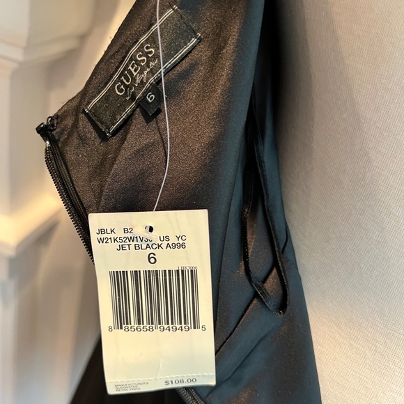 NWT GUESS Black Chiffon Halter Neck Dress - Picture 5 of 6